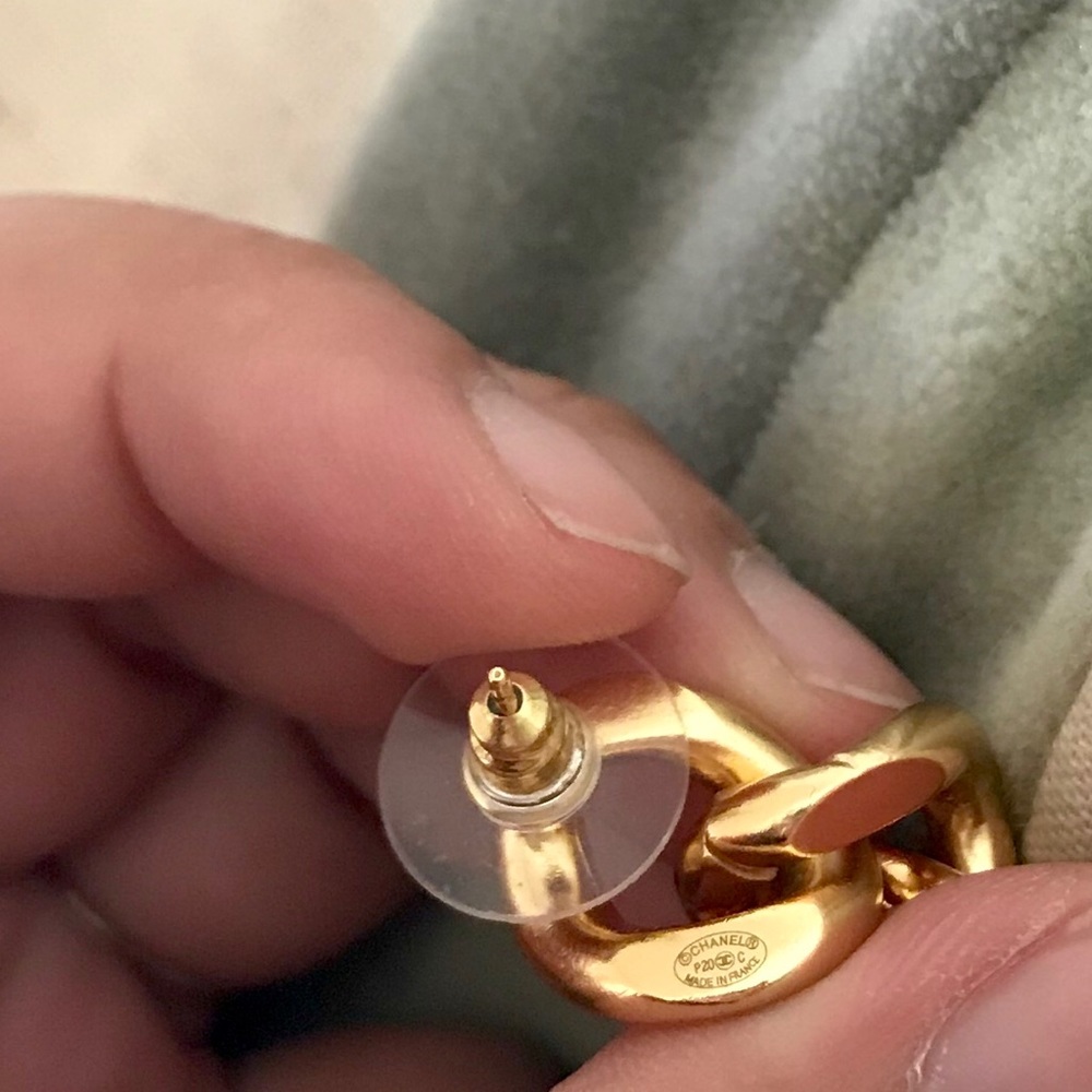 Earrings authentic - Picture 2 of 5